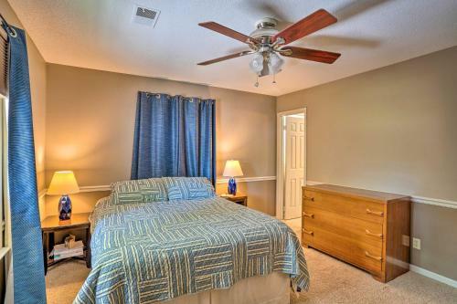 Lakefront Family Home With Dock And Ramp Access!