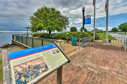 New Bern Home With Yard, Grill And Walkable Location