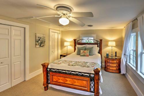 New Bern Home With Yard, Grill And Walkable Location