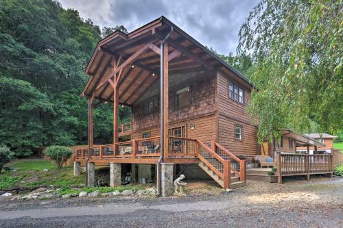 Newland Escape In The Pisgah National Forest!