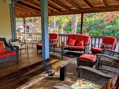 Boulder Ridge Home