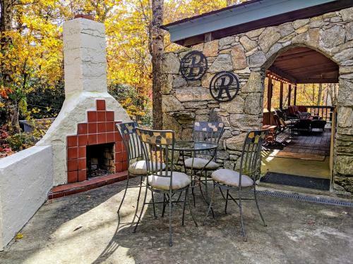 Boulder Ridge Home