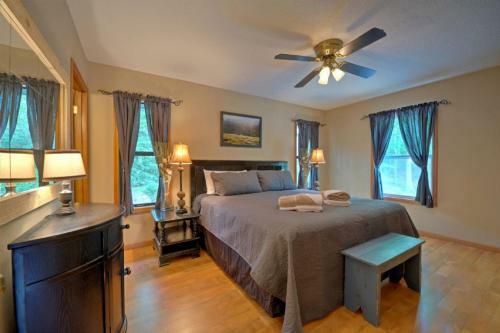 Boulder Ridge Home