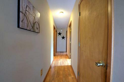 Boulder Ridge Home