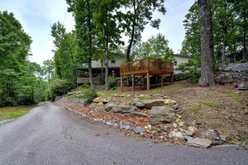 Boulder Ridge Home
