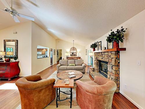 New Listing! Updated Home With Fireplace & Pool Home