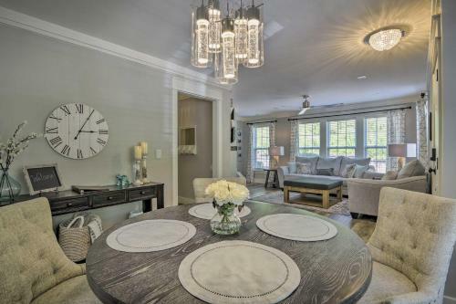 Modern Upscale Home 15 Mi From Downtown Raleigh