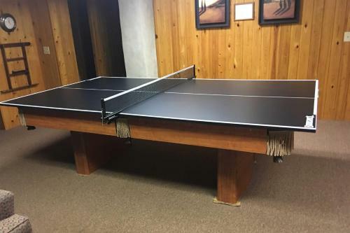 Pristine Sapphire Resort Cabin With Deck And Game Room