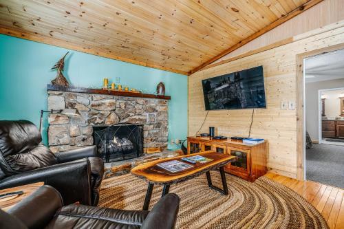 Cozy Cabin