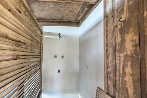 Sunset Beach Home With 4-level Deck About 1 Mi To Pier!