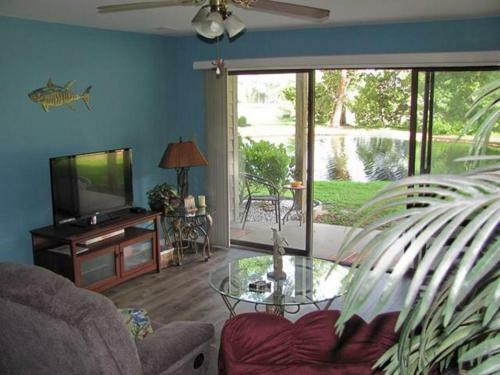 Villa Colony I- Pet Friendly Condos- By Sloane Realty Vacations