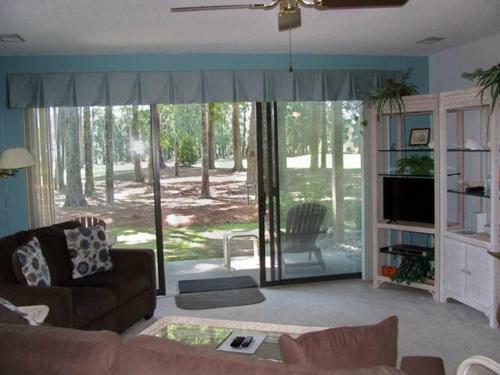 Villa Colony I- Pet Friendly Condos- By Sloane Realty Vacations