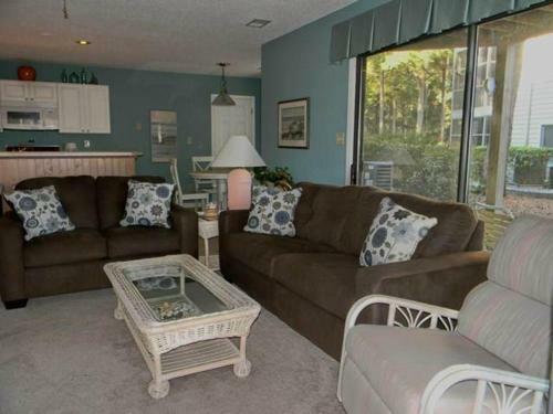 Villa Colony I- Pet Friendly Condos- By Sloane Realty Vacations