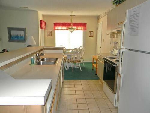 Villa Colony I- Pet Friendly Condos- By Sloane Realty Vacations