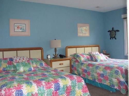 Villa Colony I- Pet Friendly Condos- By Sloane Realty Vacations