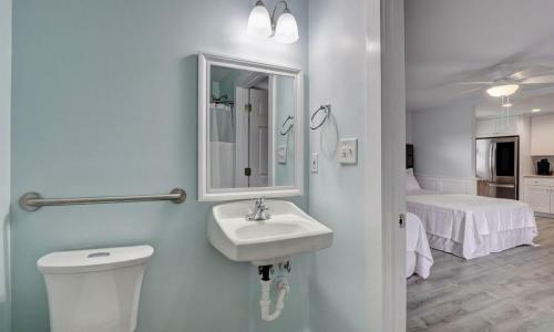 Hotel Loggerhead Inn And Suites By Carolina Retreats