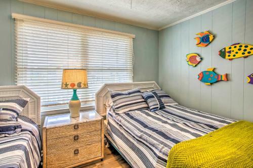 Modern Beach Escape With Bikes - Walk To Beach!