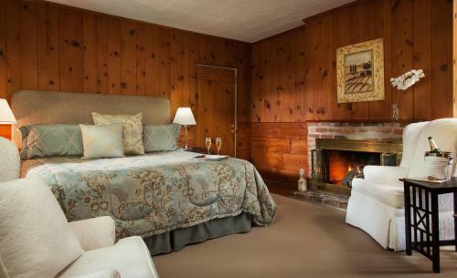 Posada 1906 Pine Crest Inn