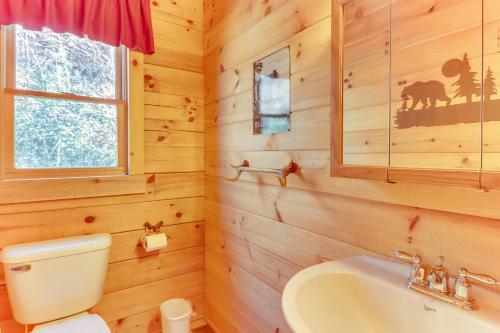 4 Bed 4 Bath Vacation Home In Sylva I