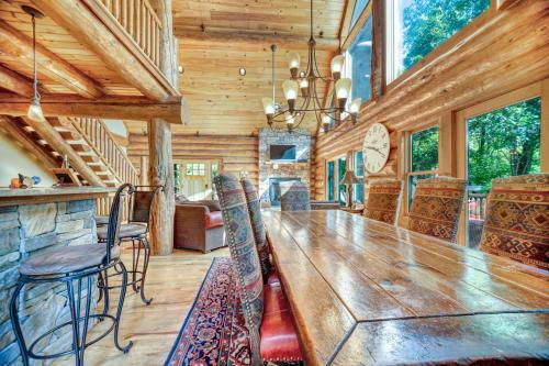 Mountain Heritage Lodge