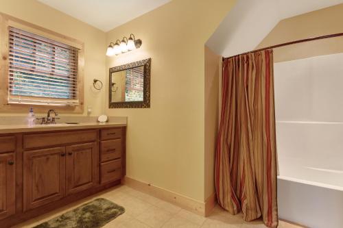 Tuckaway Retreat