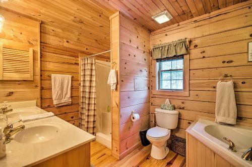 Waynesville Above The Clouds Mtn Cabin With Balcony!