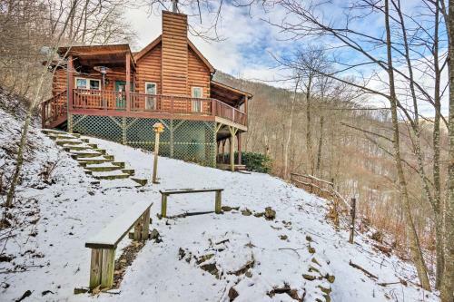 Waynesville Above The Clouds Mtn Cabin With Balcony!