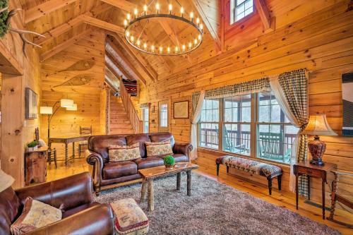 Waynesville Above The Clouds Mtn Cabin With Balcony!