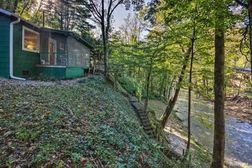 Updated Tryon Cabin On Pacolet River With Grill!