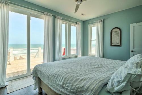 Beachfront Oasis 2 Huge Decks, Bbq And Views!