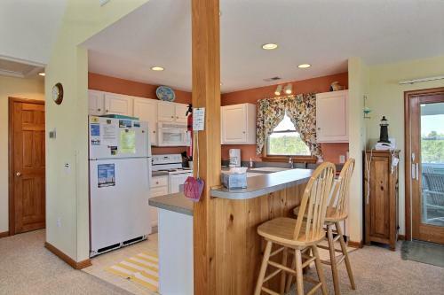 Sun N Waves #10-w