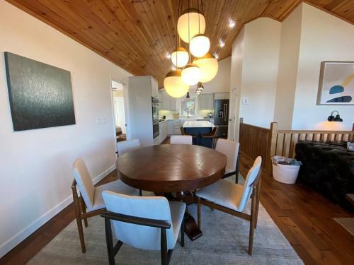 Peaceful Rise Home