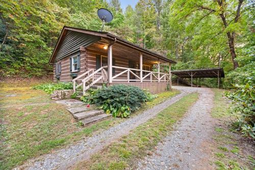 2 Bed 2 Bath Vacation Home In Whittier II