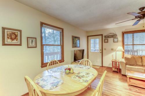 2 Bed 1 Bath Vacation Home In Whittier