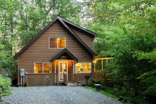 2 Bed 2 Bath Vacation Home In Whittier V