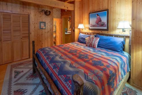 Creekside Bunkhouse