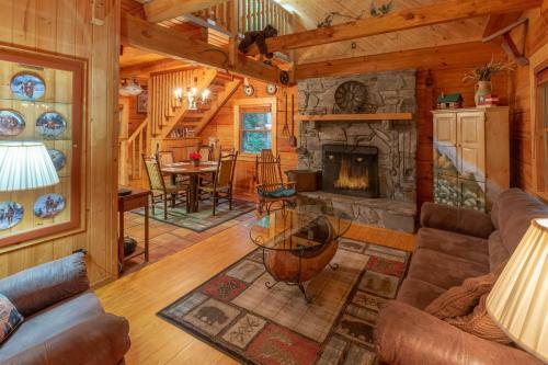 Creekside Bunkhouse