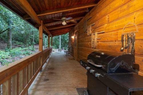 Creekside Bunkhouse