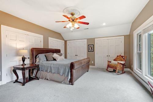 4 Bed 4 Bath Vacation Home In Whittier