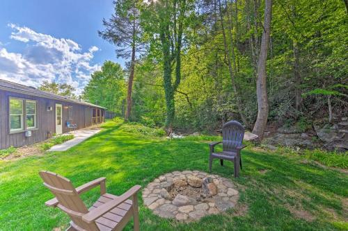 Custom Creekside Cabin 15 Mi From Asheville!