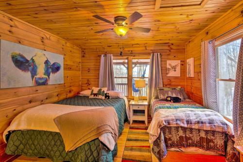 Secluded Mountain-view Cabin With Great Porch!