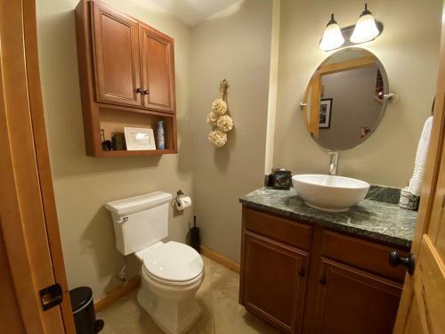 Holly Hill Lodge Home