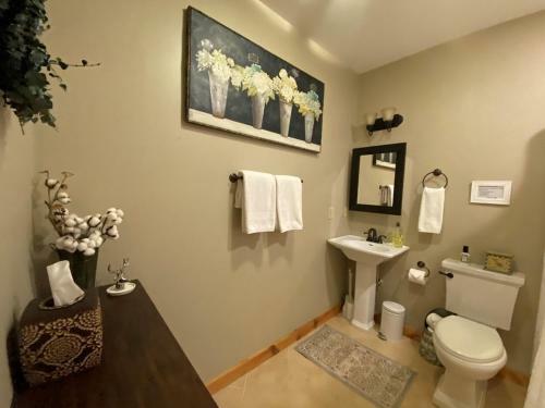 Holly Hill Lodge Home
