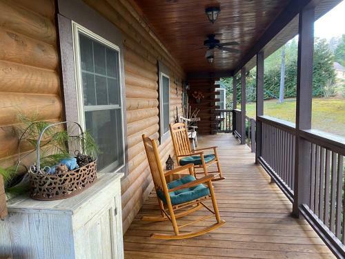 Holly Hill Lodge Home
