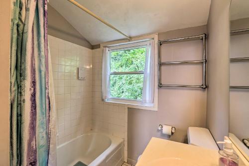Queen City Home With River View - 3 Mi To Dtwn!