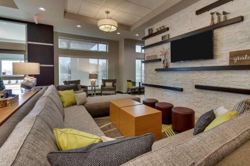 Hotel Drury Inn & Suites Columbus Polaris