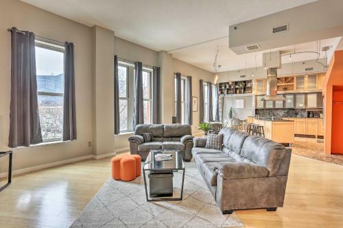 Apartamento Dwtn Condo Walk To Stadiums, Museums, Bars And More