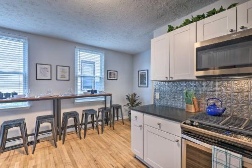 Modern Pet-friendly Pad With Deck About 5mi To Cincy