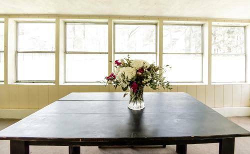 Hostal Small Batch Lodging