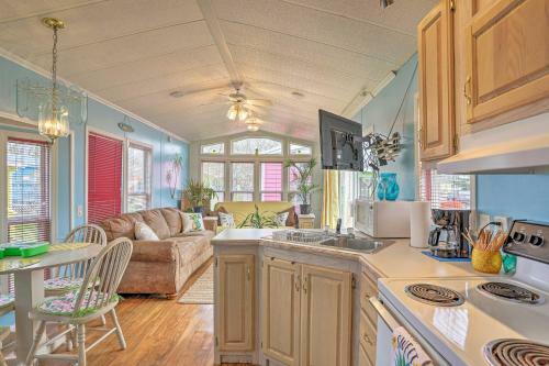 Middle Bass Resort Villa With Grill And Deck!